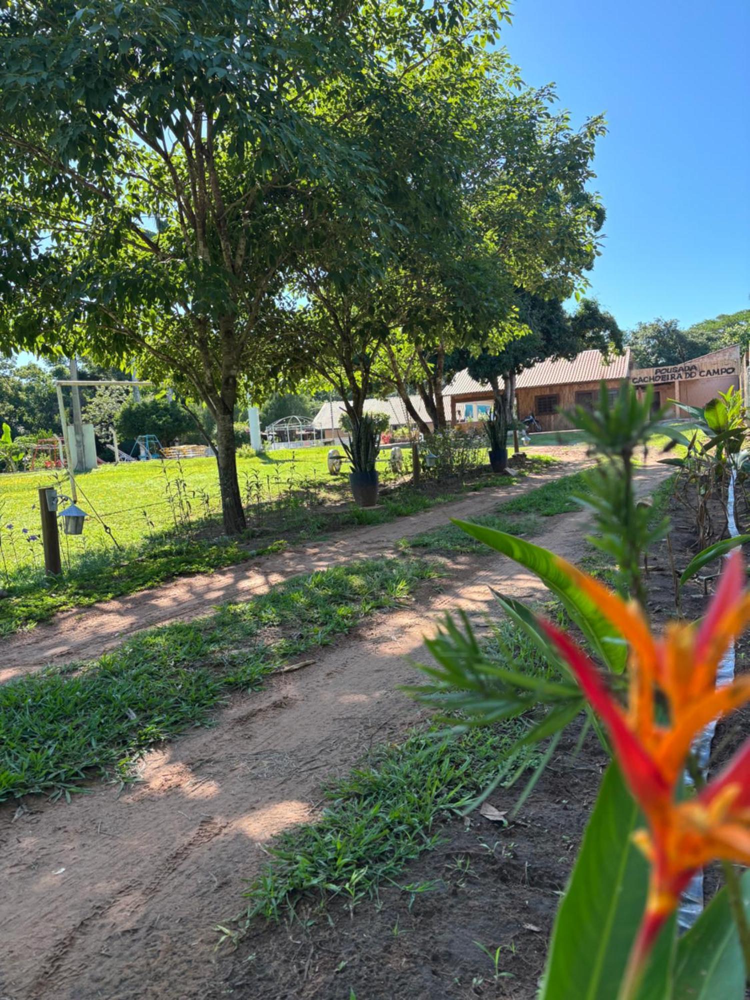 Pousada Cachoeira Do Campo Aquidauana Exterior foto